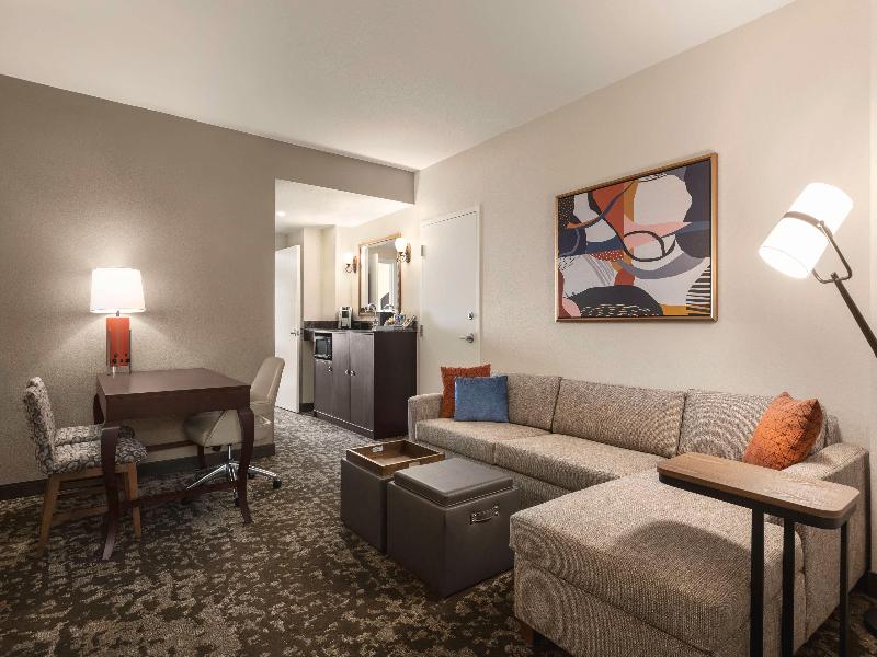 Embassy Suites by Hilton Orlando LBV South image