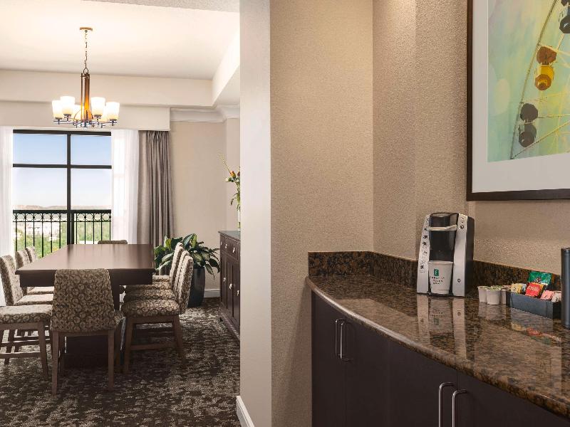 Embassy Suites by Hilton Orlando LBV South image