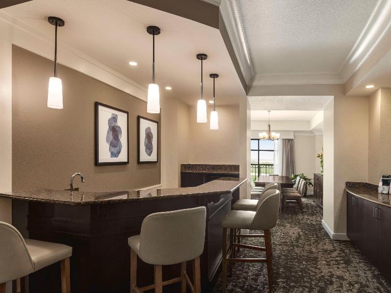 Embassy Suites by Hilton Orlando LBV South image