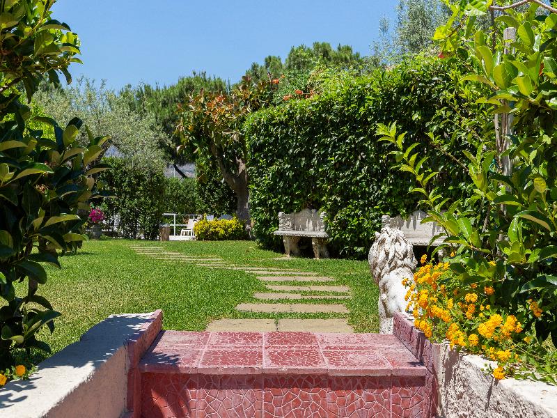 Villa Collina image