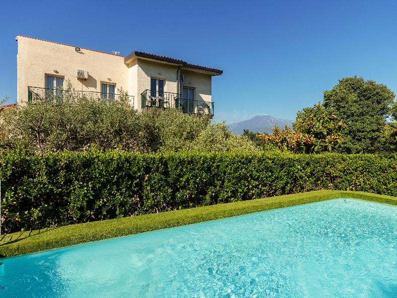 Villa Collina image