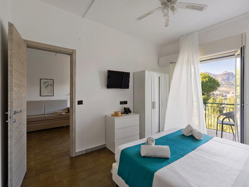 Villa Collina image