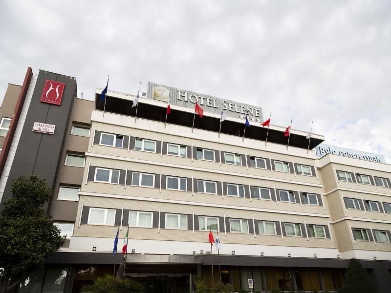 iH Hotels Pomezia Selene image