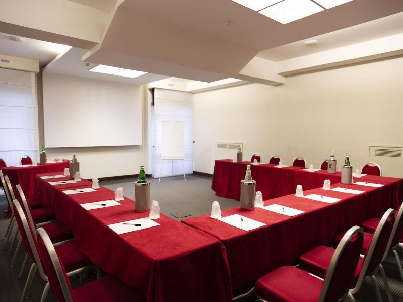 iH Hotels Pomezia Selene image