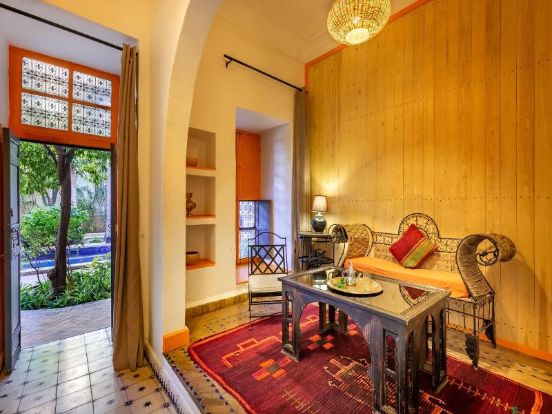 Riad Laila image
