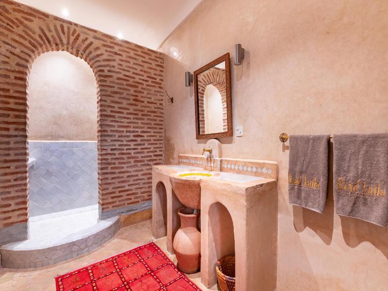 Riad Laila image