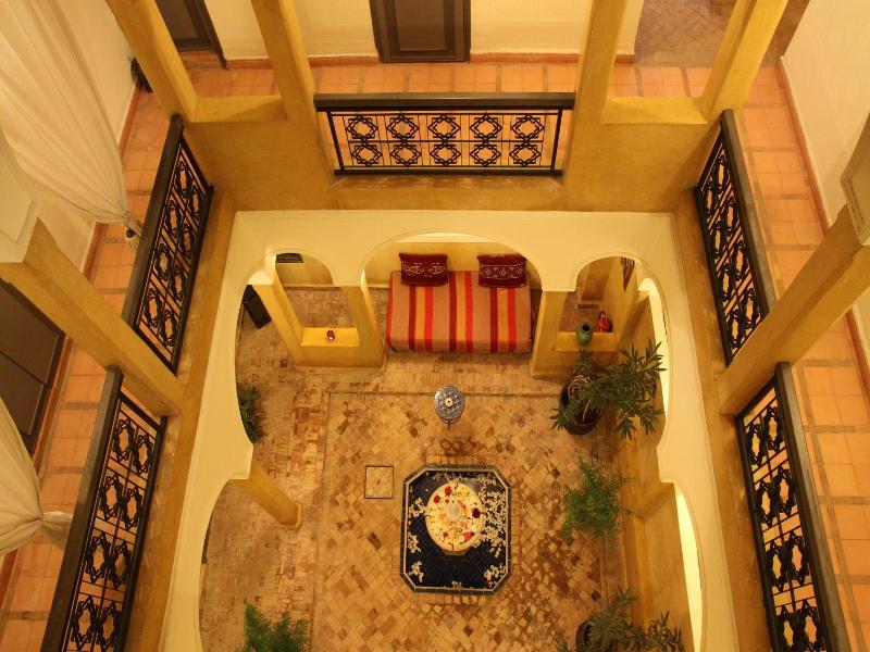 Riad Laila image