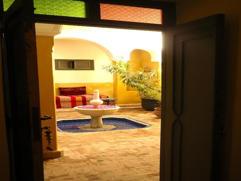 Riad Laila image