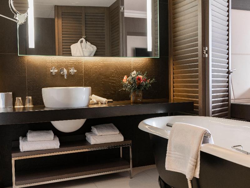 InterContinental Marseille Hotel Dieu image