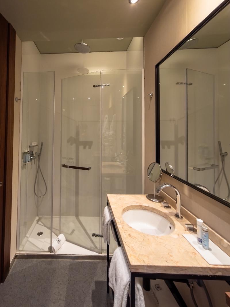 Lisboa Carmo Hotel image