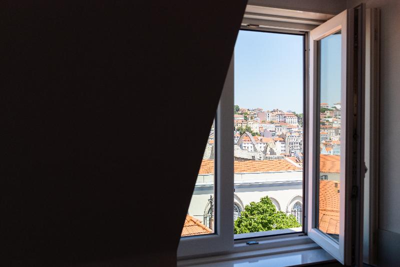 Lisboa Carmo Hotel image