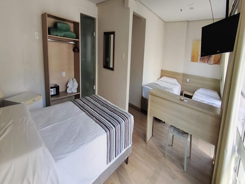 Hotel Dan Inn Express Porto Alegre by Nacional Inn image
