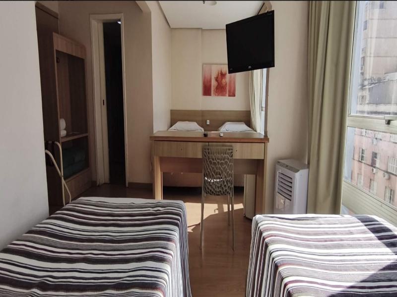 Hotel Dan Inn Express Porto Alegre by Nacional Inn image