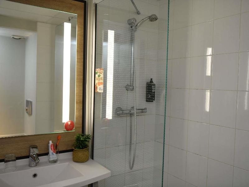 Ibis Chateauroux image