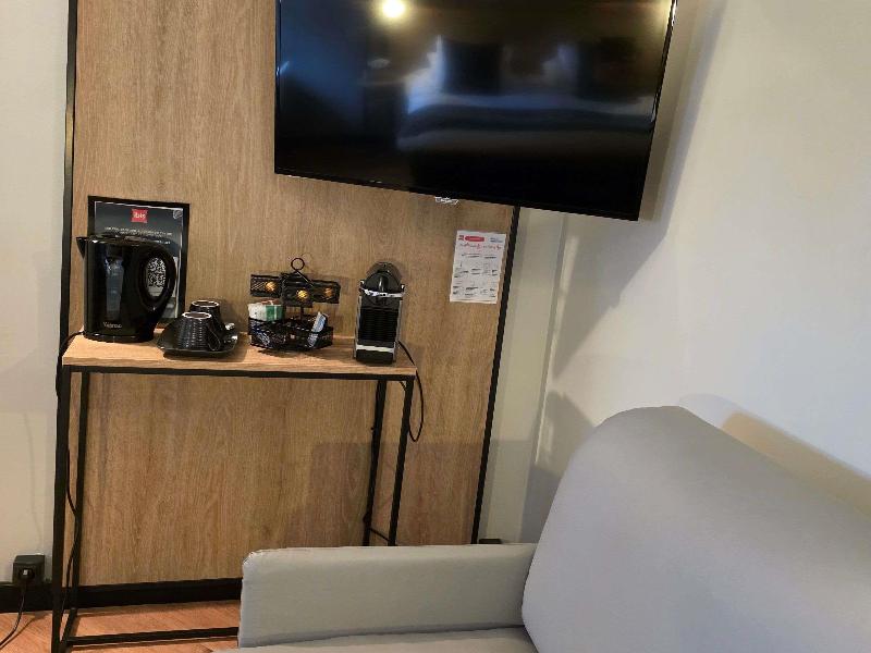Ibis Chateauroux image