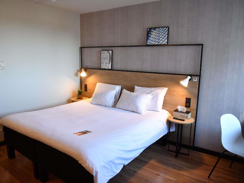 Ibis Chateauroux image