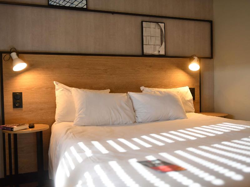 Ibis Chateauroux image