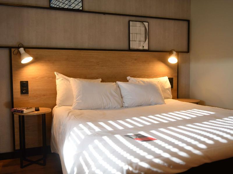 Ibis Chateauroux image