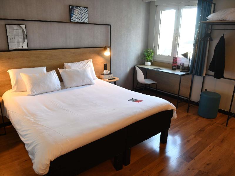 Ibis Chateauroux image