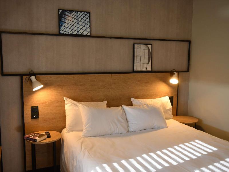 Ibis Chateauroux image