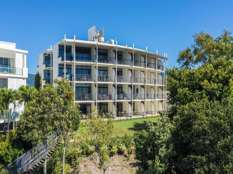 Amaroo At Trinity image