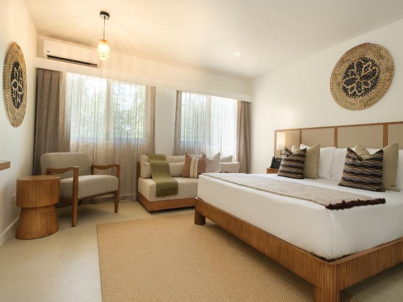 Fiji Gateway Hotel image