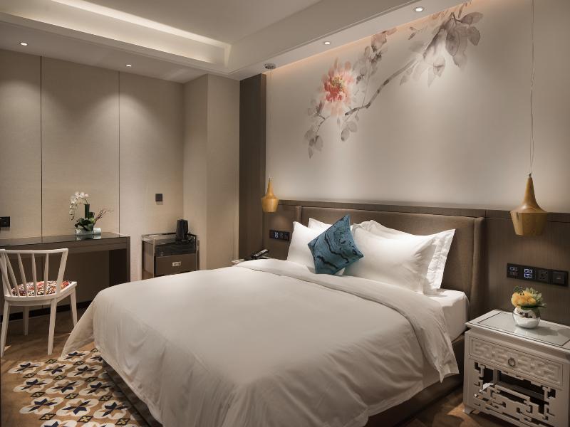 Paco Hotel Tianhe Zhucun Metro Guangzhou image