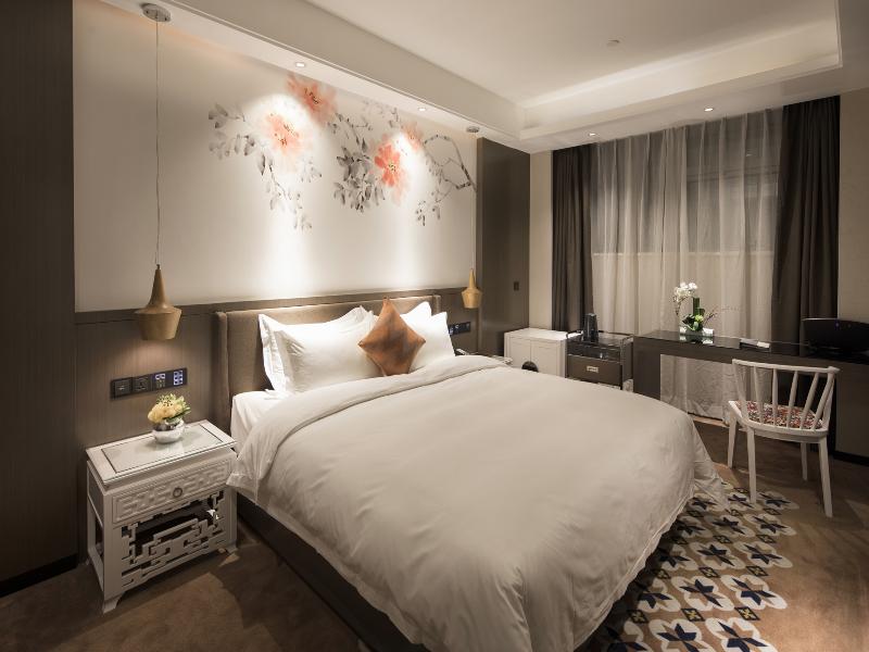 Paco Hotel Tianhe Zhucun Metro Guangzhou image