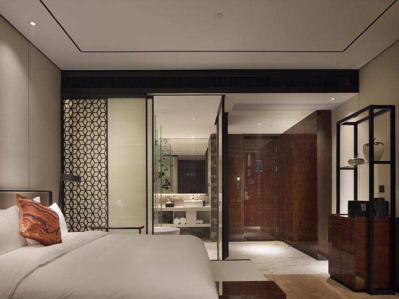Paco Hotel Tianhe Zhucun Metro Guangzhou image