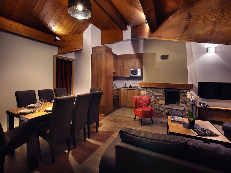 Arolles Residence image