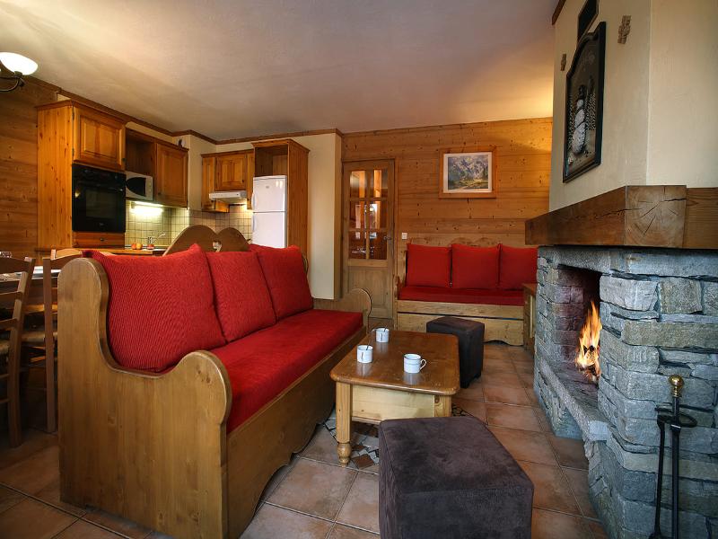 Arolles Residence image