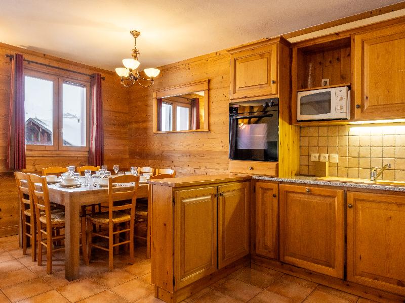 Arolles Residence image