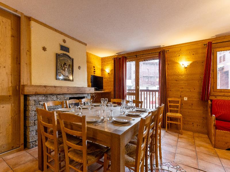 Arolles Residence image