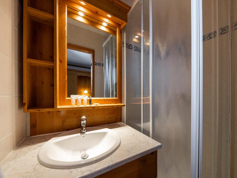 Arolles Residence image