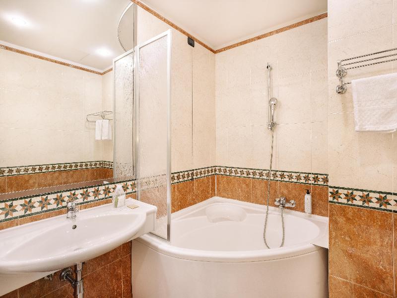 Best Western City Hotel image