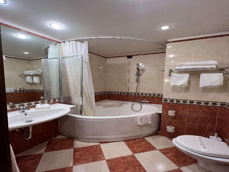 Best Western City Hotel image