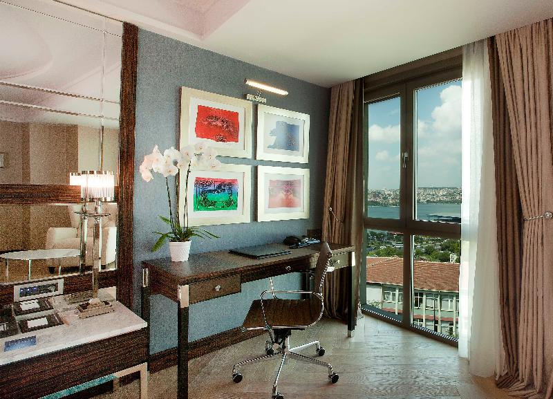 Radisson Blu Hotel Istanbul Pera image