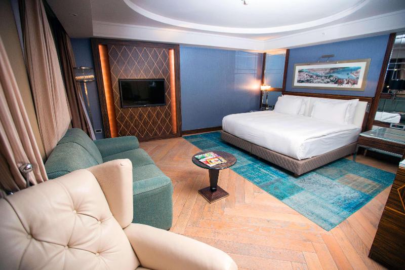 Radisson Blu Hotel Istanbul Pera image