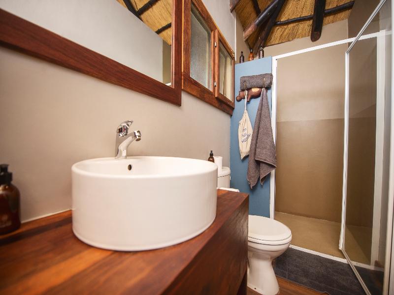 Hakusembe River Lodge image