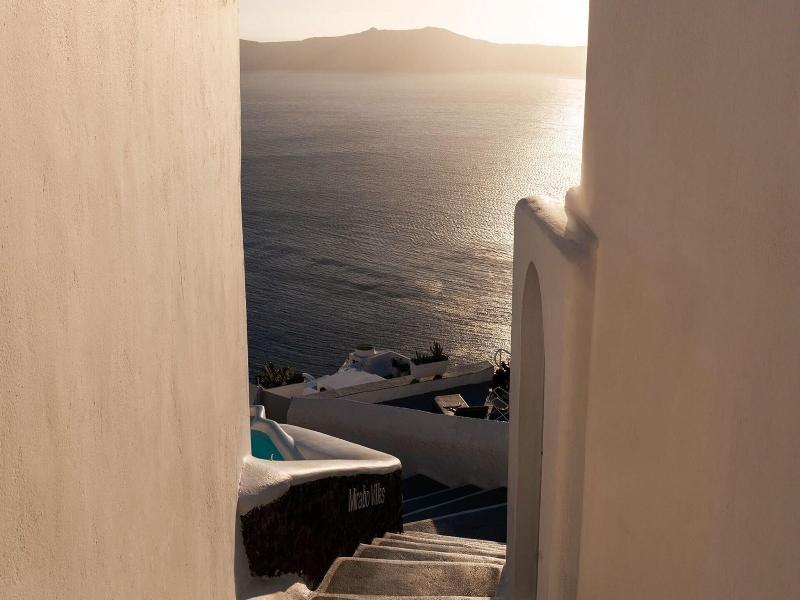 Mirabo Luxury Villa