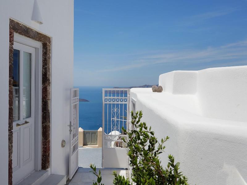 Mirabo Luxury Villa