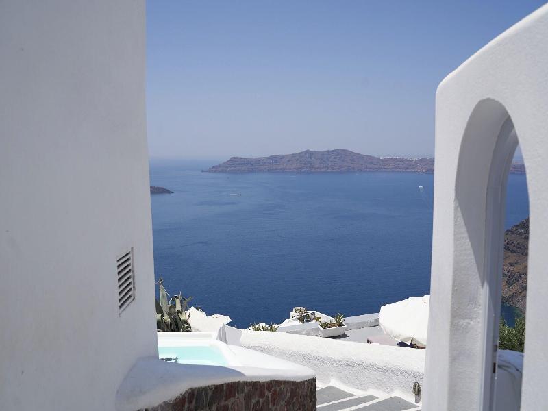 Mirabo Luxury Villa
