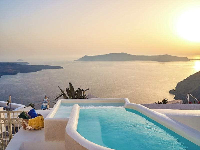 Mirabo Luxury Villa