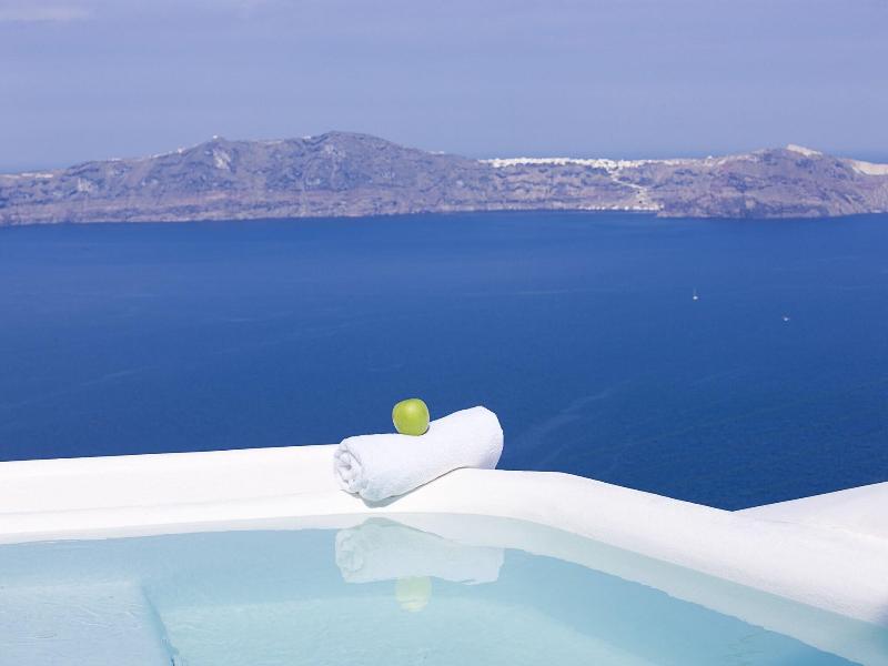 Mirabo Luxury Villa