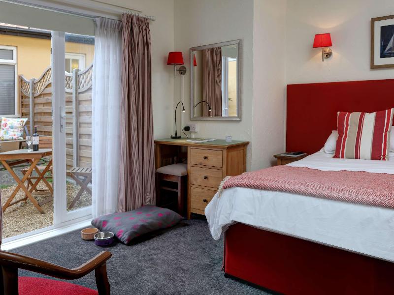 Beachcroft Hotel, BW Signature Collection image