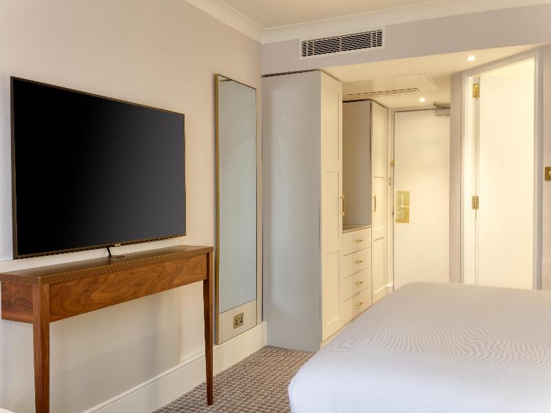 Doubletree By Hilton Stoke On Trent image