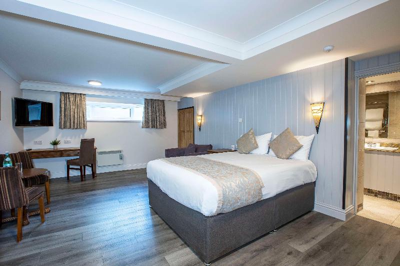 Best Western Manor Hotel image