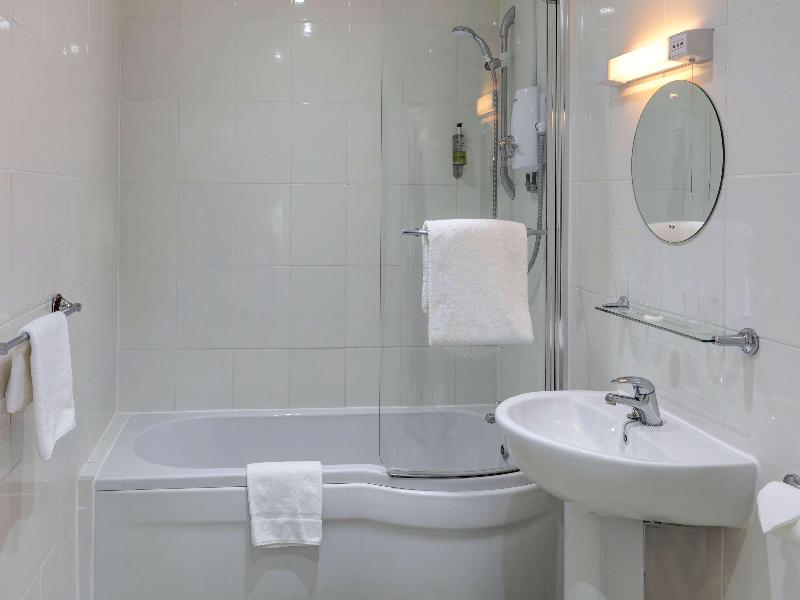 Best Western Claydon Hotel image