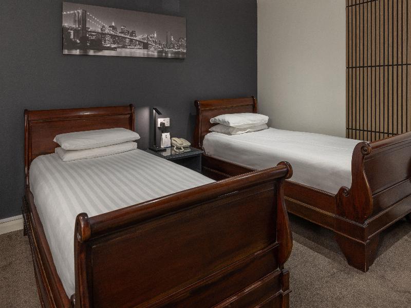 Best Western Claydon Hotel image