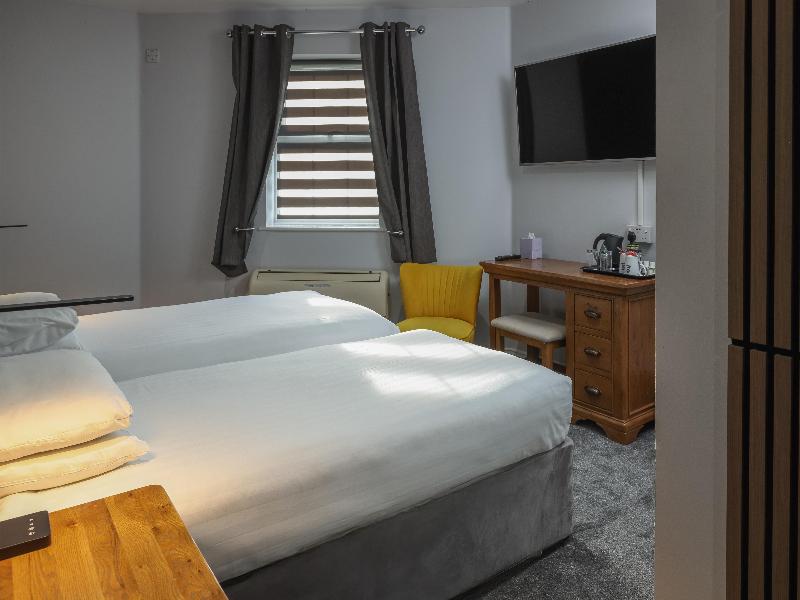 Best Western Claydon Hotel image